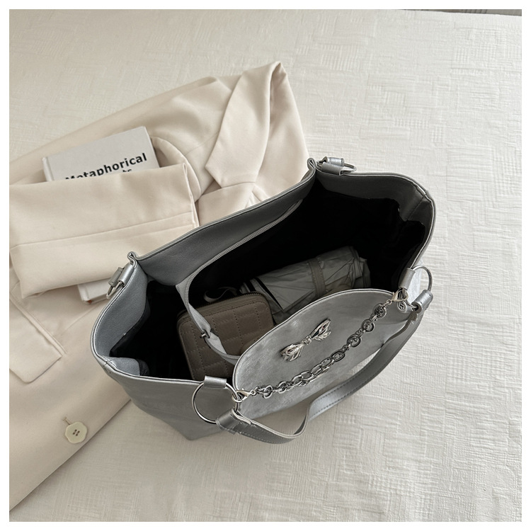 Women's Large Capacity Shoulder Bag